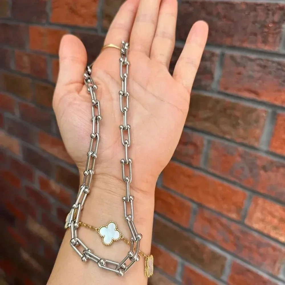 Hardware Graduated Link Gold STAINLESS STEEL Waterproof Necklace - Picture 4 of 16